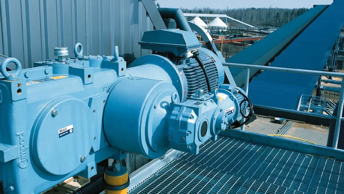 Kumera Drives for Pulp & Paper and Wood Yards. Kumera offers the world class solutions for all wood, pulp and paper processing industry applications. Starting from small conveyor drives to the largest high power chippers and customized integrated roll drives.