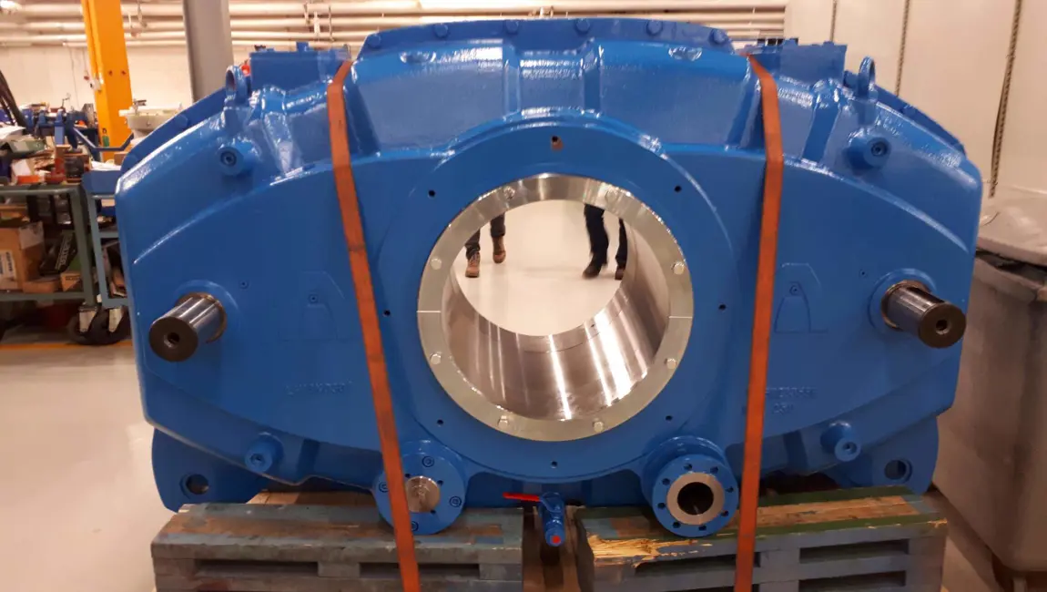 Kumera Drives for Pulp & Paper and Wood Yards. Kumera offers the world class solutions for all wood, pulp and paper processing industry applications. Starting from small conveyor drives to the largest high power chippers and customized integrated roll drives.